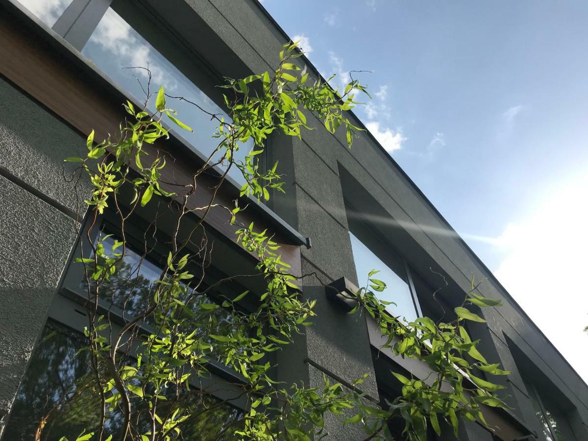 Apart Lofts Car Factory By Warsawresidence Group ภายนอก รูปภาพ